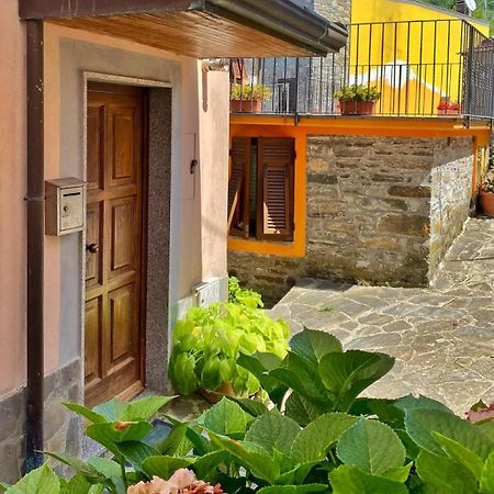 La Casetta Rosa Rocchetta di Vara Zewnętrze zdjęcie