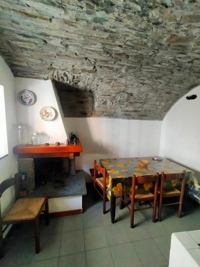 La Casetta Rosa Rocchetta di Vara Zewnętrze zdjęcie